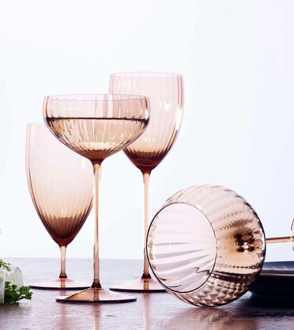 Quinn Amber Red Wine Glass 20oz - Provided Racks of 16 Price per One